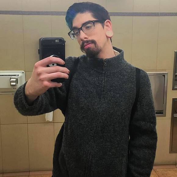 Meet your Posher, Cody - Picture 1 of 1